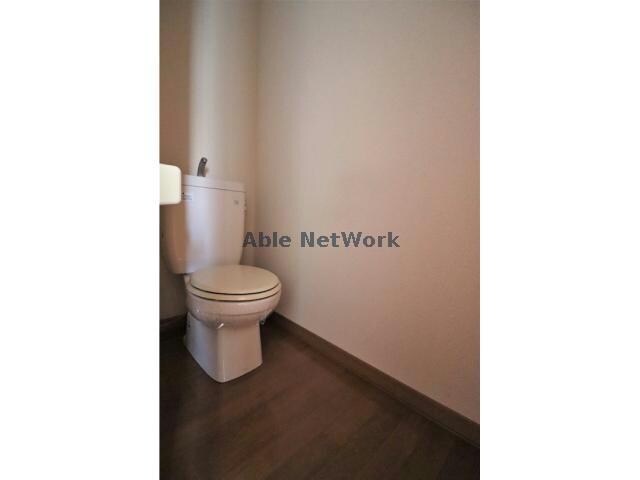 物件内観写真14　(水洗便座)