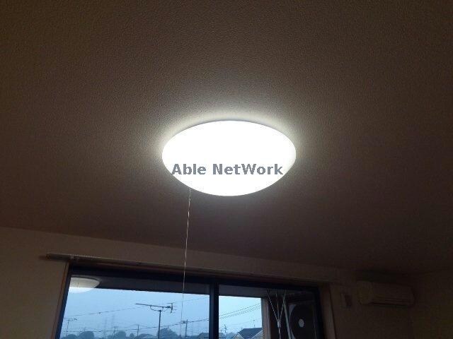 物件内観写真20　(照明付き)