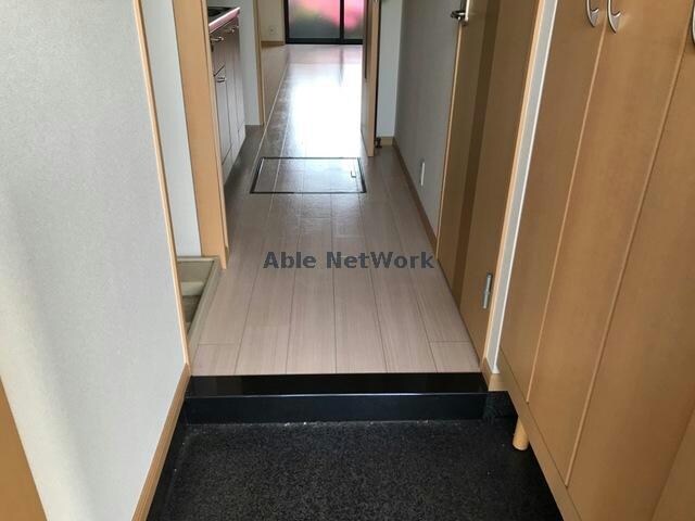 物件内観写真21　(人感センサーライト付きです！)