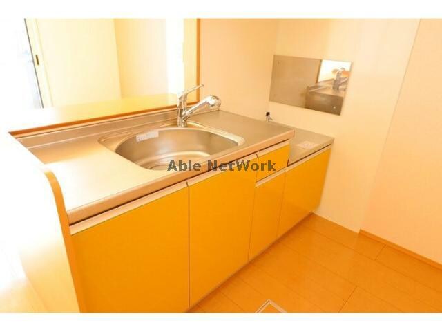 物件内観写真8　(対面式キッチン)