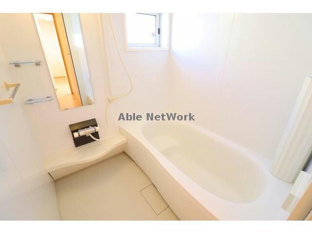 物件内観写真12　(一坪風呂)