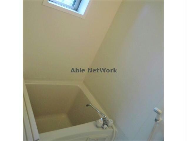 物件内観写真13　(窓があるので換気が出来ます。)