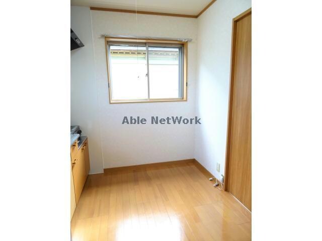 物件内観写真15　(とても明るいです♪)