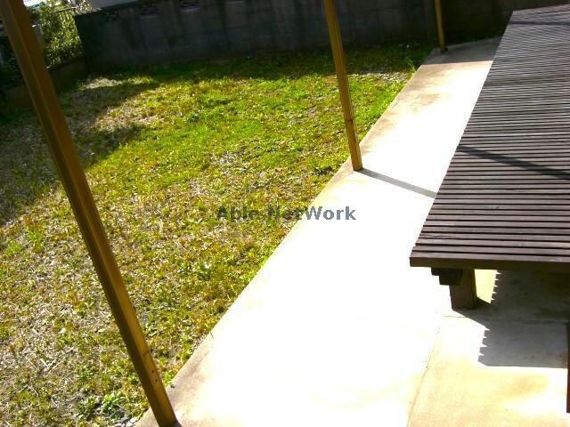 物件内観写真18　(縁側あります)