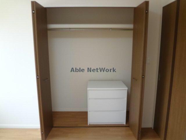 物件内観写真17　(たっぷり収納)