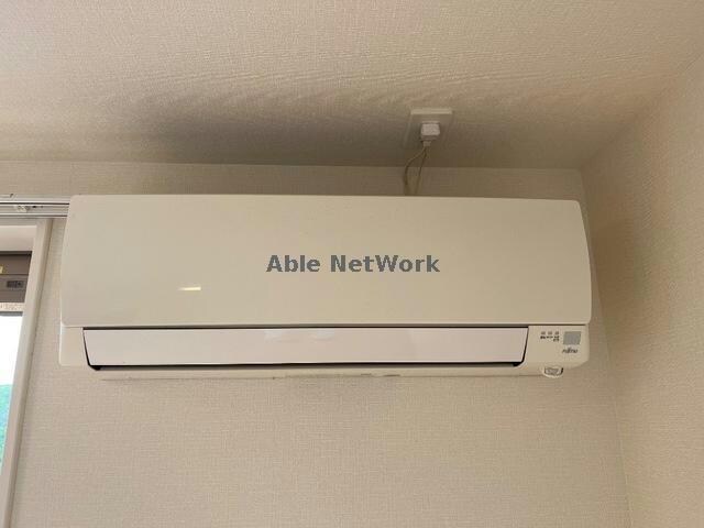 物件内観写真16　(各部屋エアコン付き)