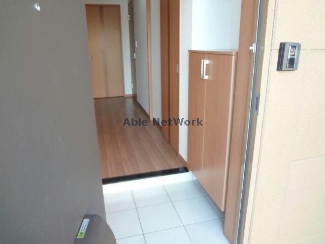 物件内観写真24　(玄関)