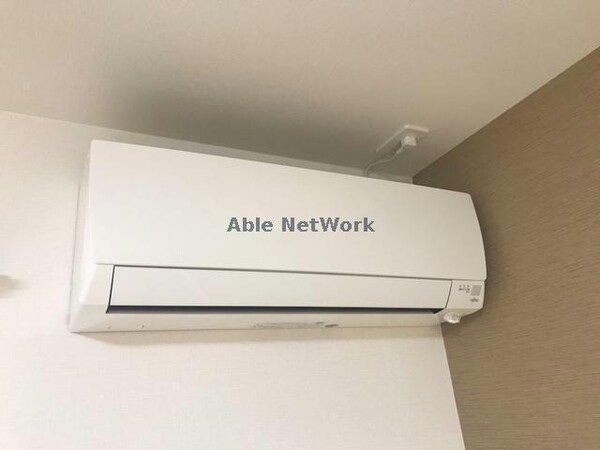 空調設備(エアコン２台付き)