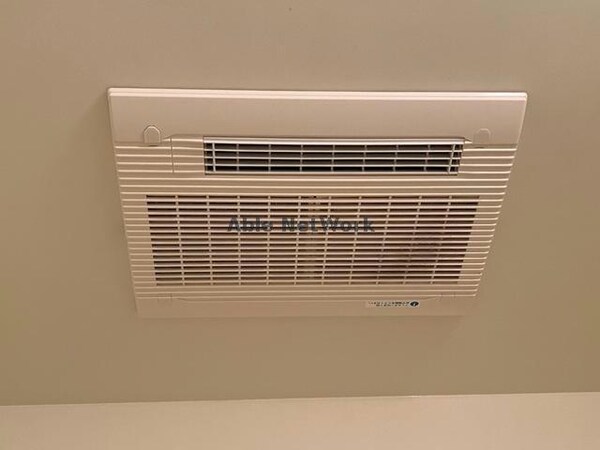 バス／シャワールーム等(浴室換気乾燥機)