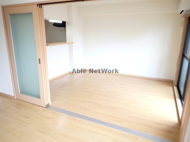 物件内観写真13　(カウンターキッチンで使いやすいダイニング♪)