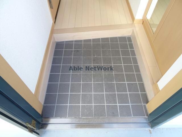 物件内観写真34　(玄関)