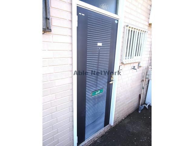 建物設備(玄関ドア)