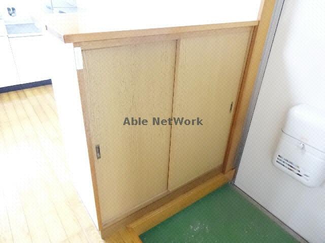 物件内観写真12　(下駄箱　※別部屋写真につきイメージ)