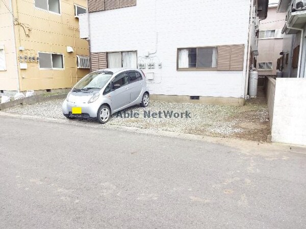 駐車場(駐車場)