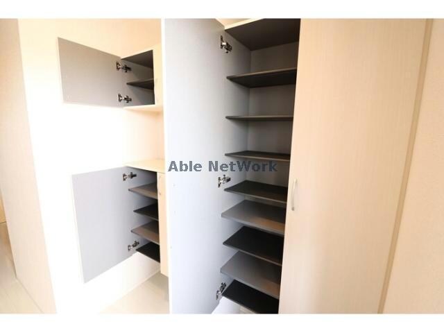 物件内観写真15　(シューズボックス付き)