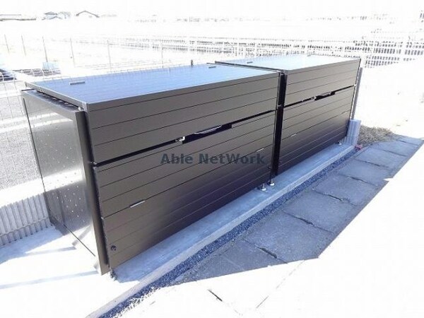 建物設備(ゴミ置き場)