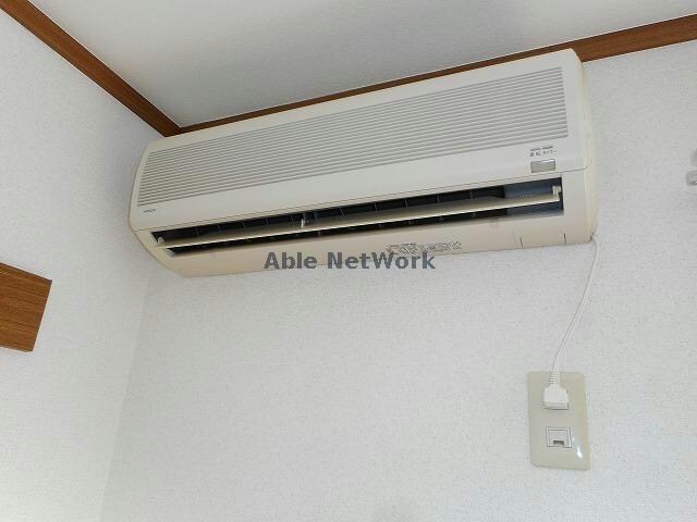 物件内観写真13　(エアコン付きなので快適～)