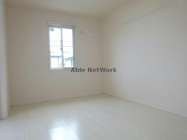 物件内観写真9　(洋室)