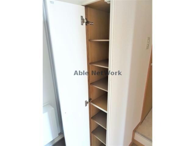 物件内観写真15　(シューズボックス)