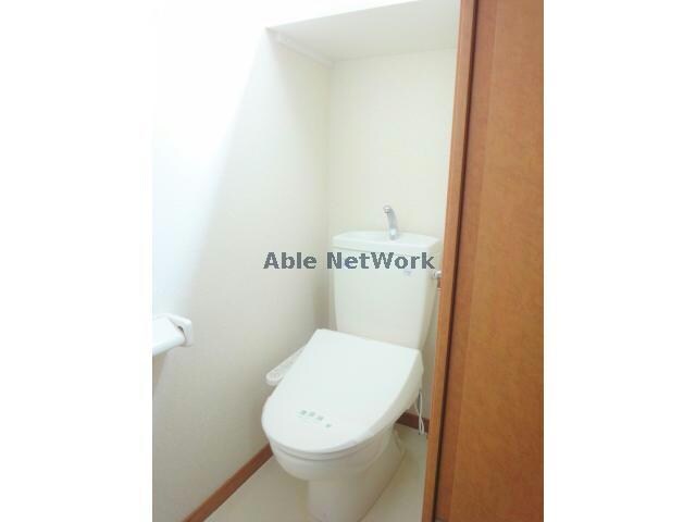 物件内観写真19　(温水洗浄暖房便座)