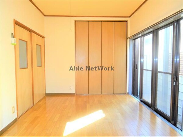 居室(1F洋室6帖)