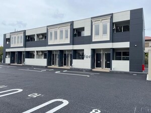 ﾛｲﾔﾙﾋﾙｽﾞ外観写真