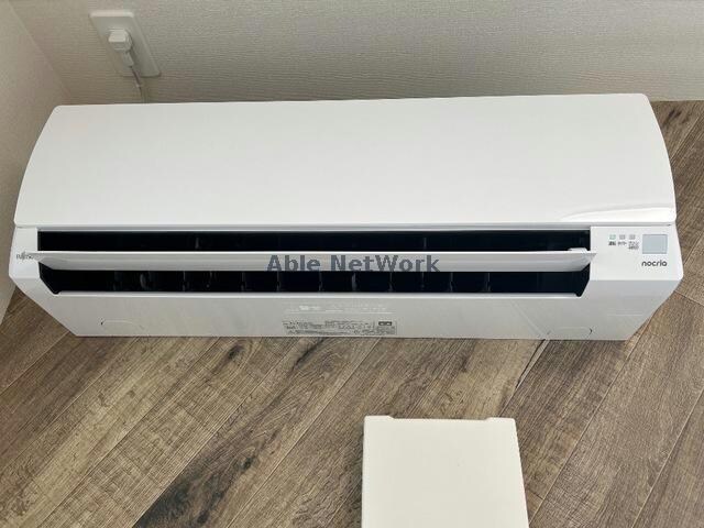 物件内観写真16　(エアコン２台付き)