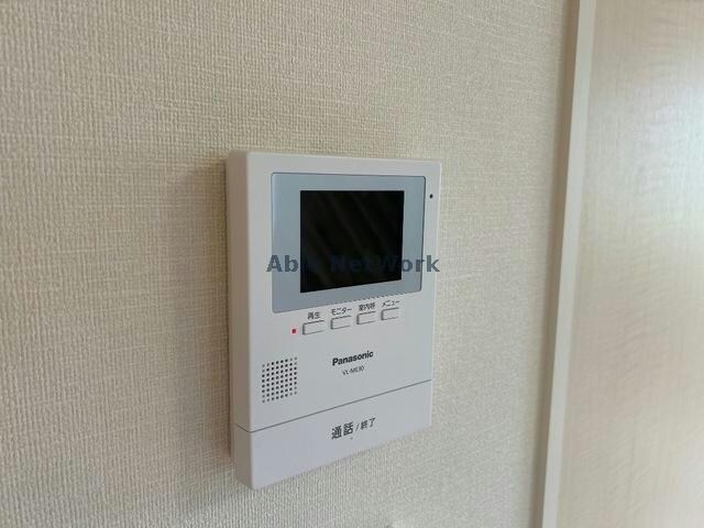 物件内観写真17　(安心のカメラ付きインターホン)