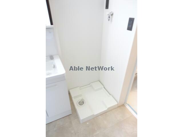 物件内観写真24　(室内洗濯機置場)