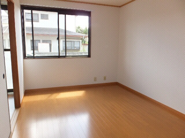 物件内観写真5　(居室)