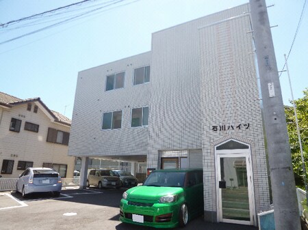 石川ﾊｲﾂ外観写真