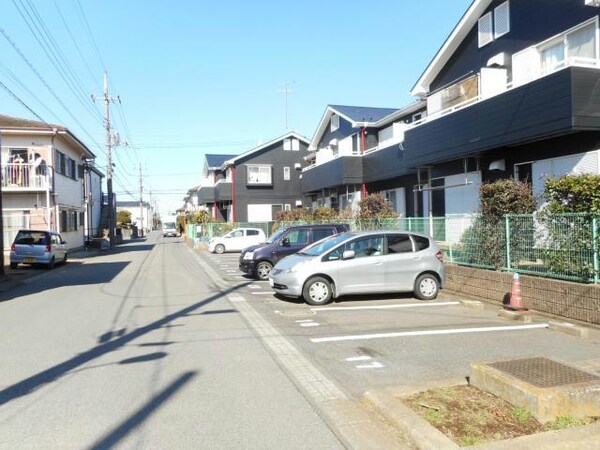 駐車場(駐車場)