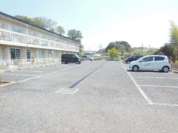 駐車場(駐車場)