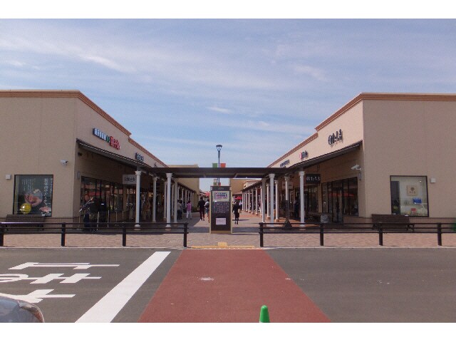 物件外観写真3　(ｱｳﾄﾚｯﾄ)