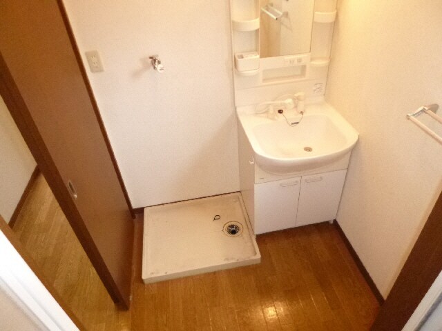 物件内観写真13　(脱衣所)