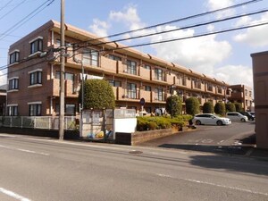 ﾛｲﾔﾙﾚｼﾞﾃﾞﾝｽA外観写真