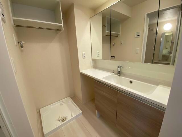 物件内観写真12　(※他号室の参考写真となります)