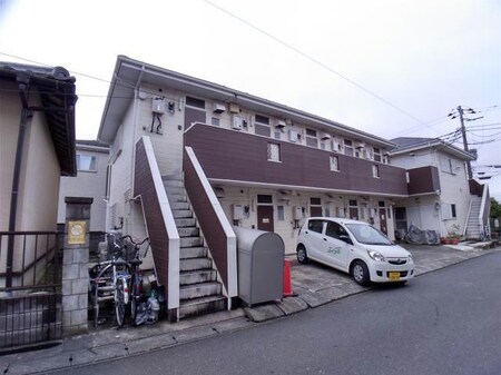 ｻﾝﾊﾟﾚｽ成田B外観写真