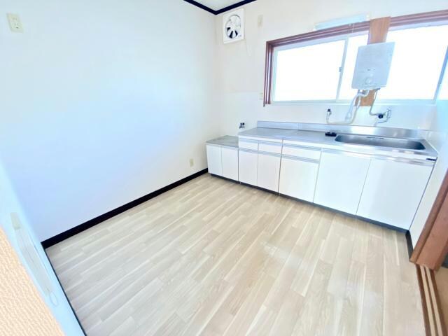 物件内観写真6　(※他号室の参考写真となります)