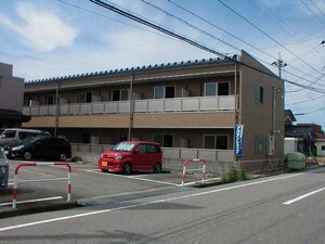アバンセ松井外観写真
