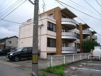 ハイツ　サンルートの外観写真