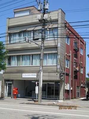 アーバン駅南外観写真