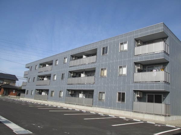 外観・土地(南側)