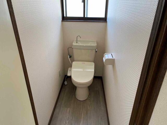 物件内観写真7　(２Ｆ)