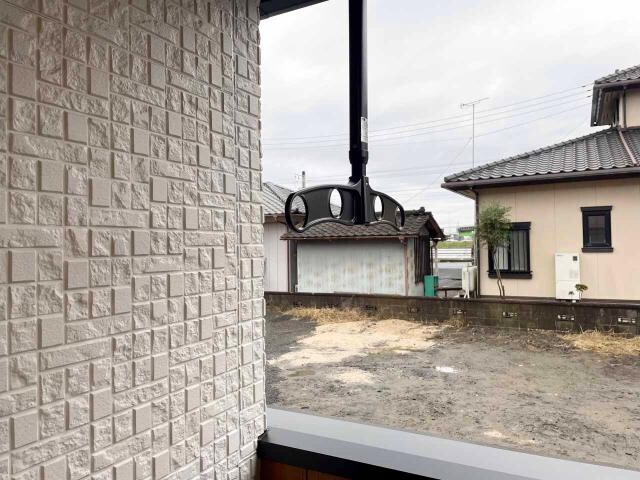 物件内観写真17　(現況舗装済み（退去後更新）)