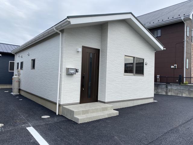 浜田町一戸建Ｅ