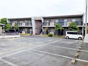 カーサクアトロ外観写真