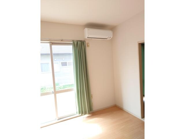 物件内観写真4　(LDK)