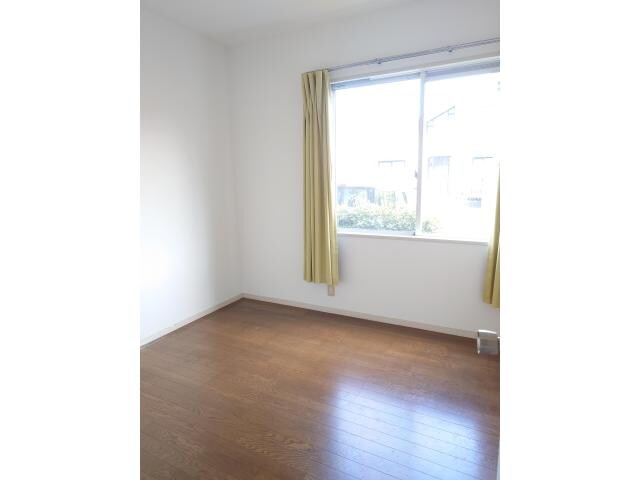 物件内観写真7　(洋室)