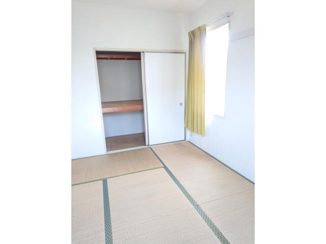 物件内観写真11　(和室)